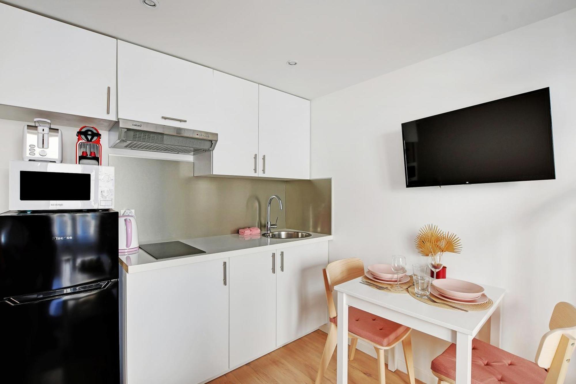 Residence A Proximite De Paris 勒·克里姆林·比塞特 外观 照片
