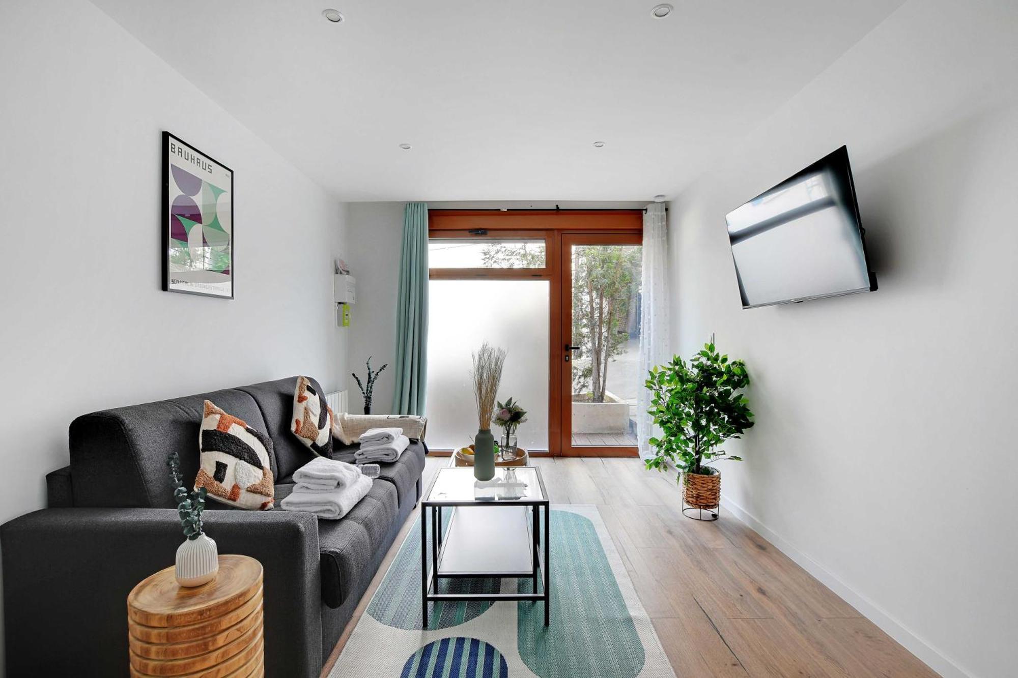 Residence A Proximite De Paris 勒·克里姆林·比塞特 外观 照片
