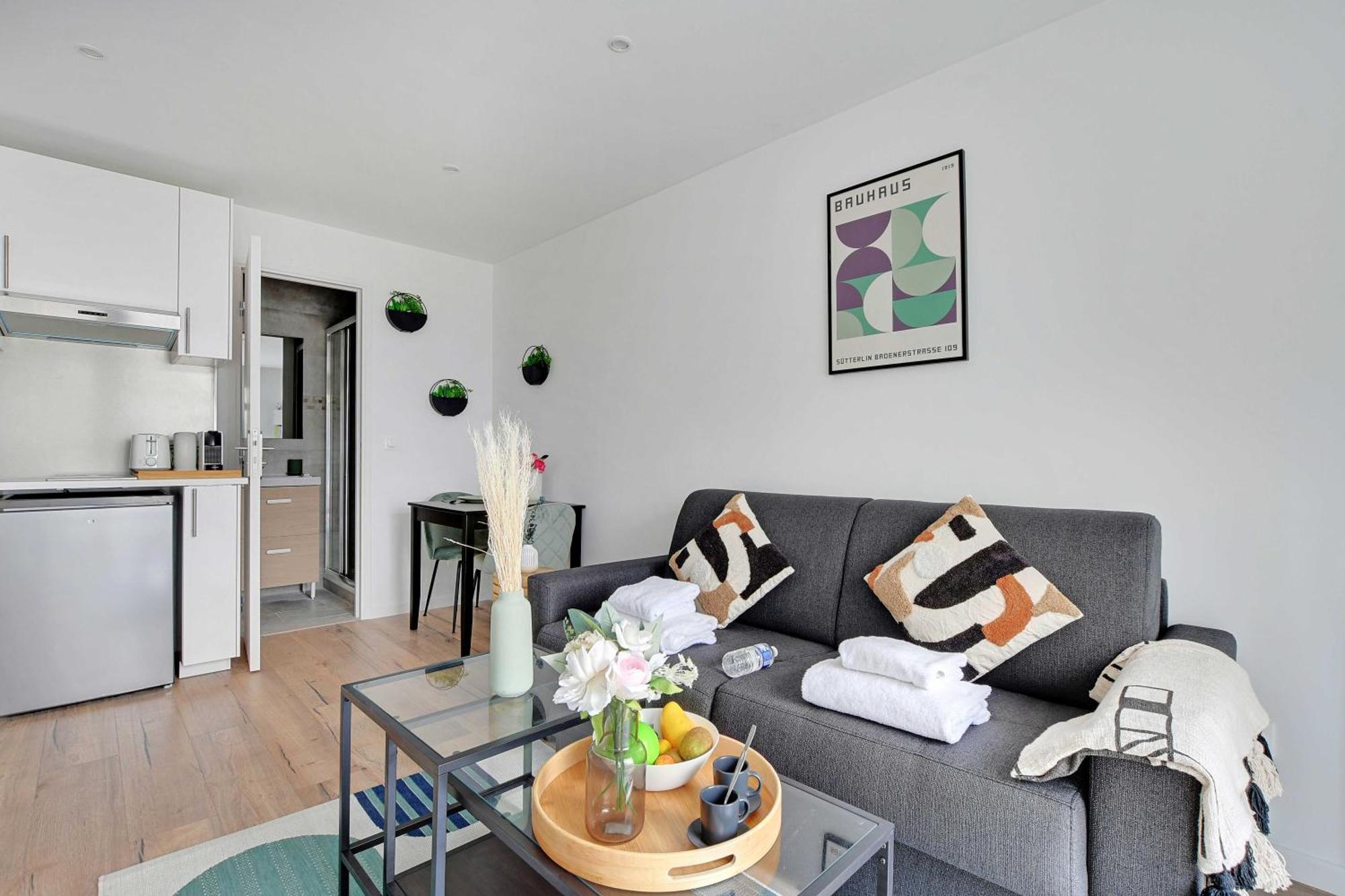 Residence A Proximite De Paris 勒·克里姆林·比塞特 外观 照片