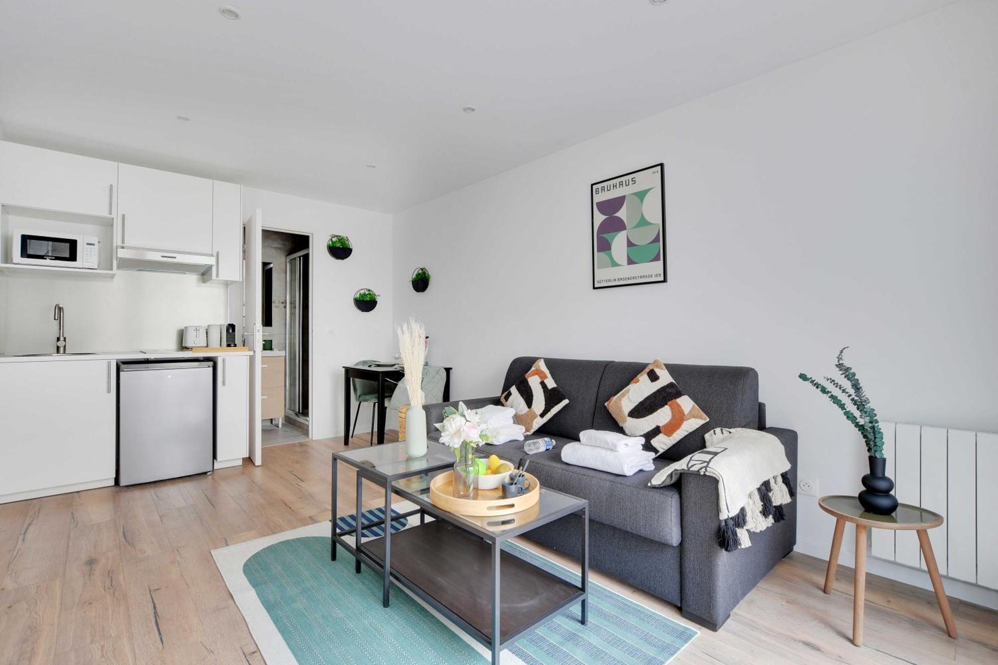 Residence A Proximite De Paris 勒·克里姆林·比塞特 外观 照片